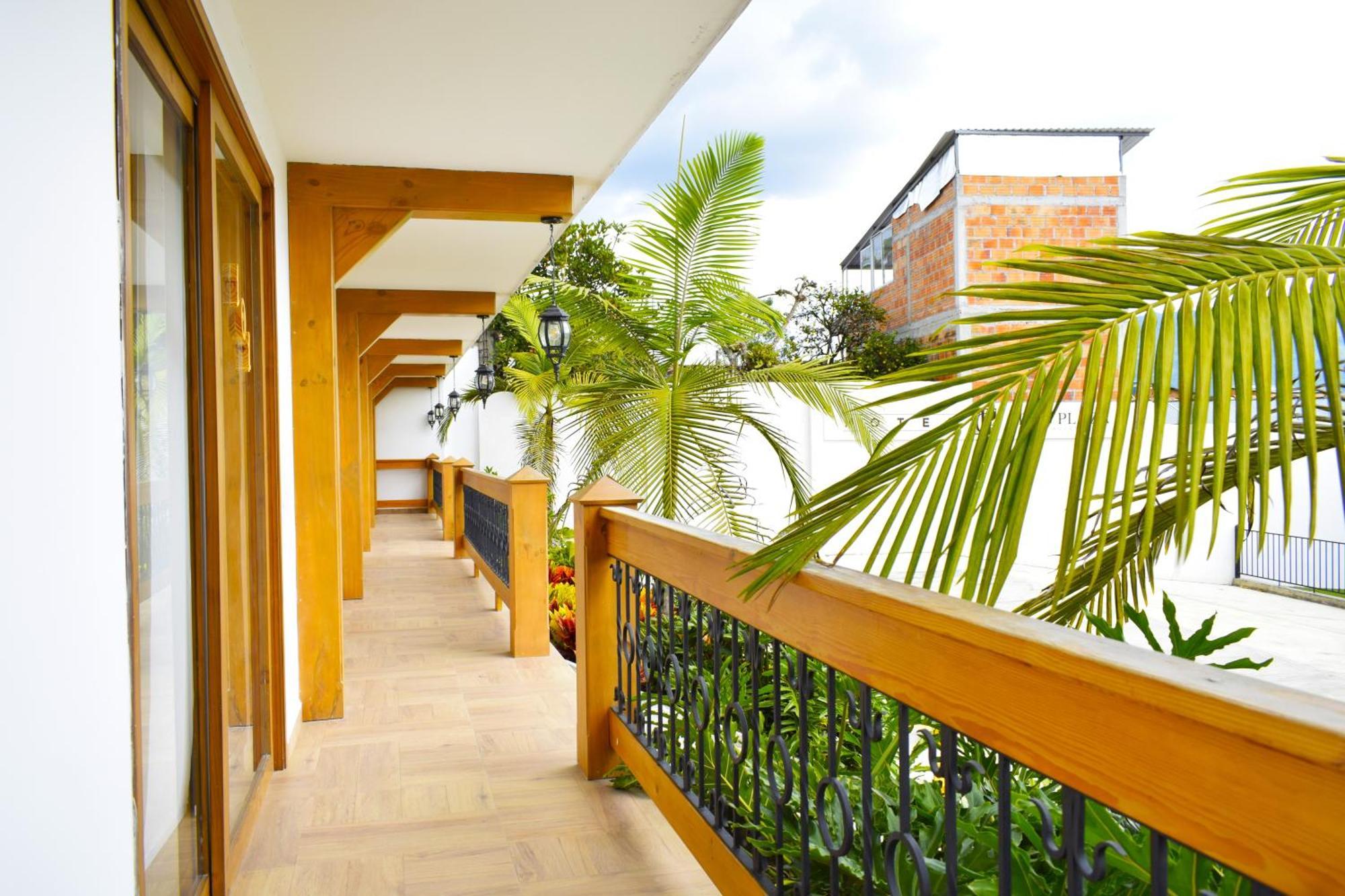 Hotel Gran Plaza San Agustin Экстерьер фото